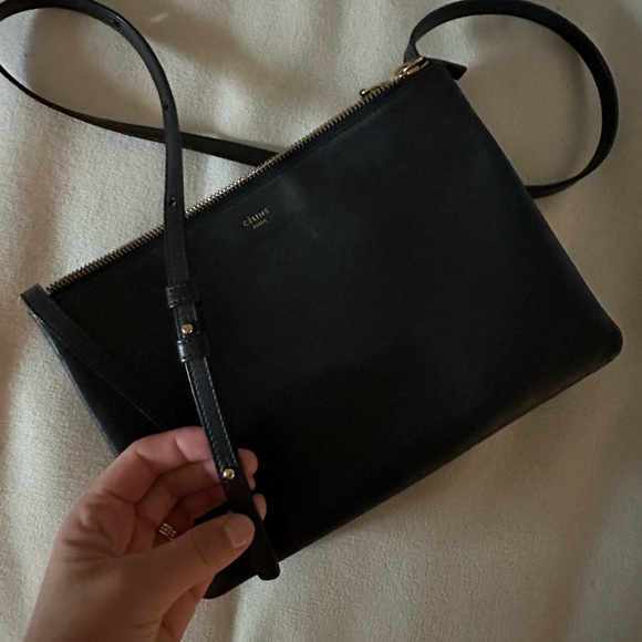 [SOLD] CELINE Trio leather crossbody bag black - Picture 5 of 9